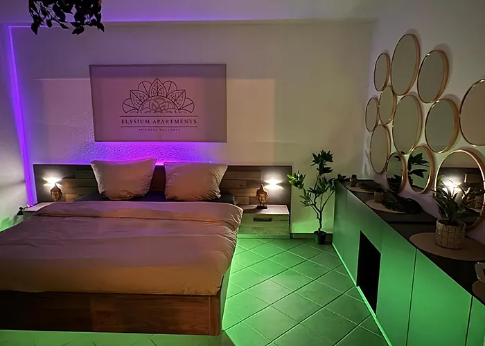 Wellnesshaus - Whirlpool - Sauna - Relax 黑尔滕